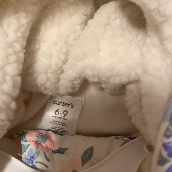 One piece snowsuit - Picture 2 of 4